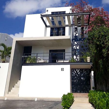 Tr3S By Walter De La Renta Apartman Cancún Kültér fotó